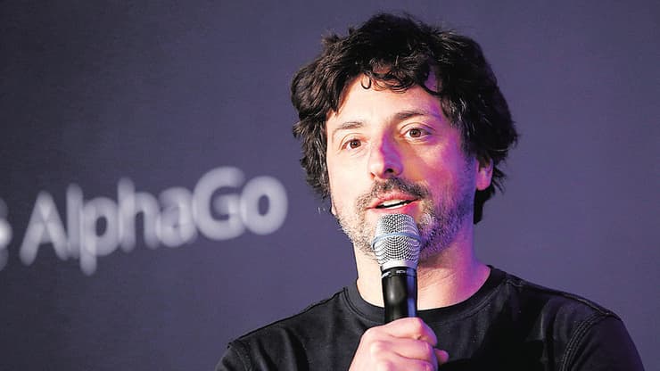 סרגיי ברין. החברה עוברת טלטלה, והבכירים מצפים מהעובדים להירתם למאמץ להחזיר את החברה להובלה (צילום: AP) סרגיי בריין