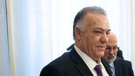 ראש העיר נצרת (צילום: הוותיקן) ראש עיריית נצרת עם האפיפיור