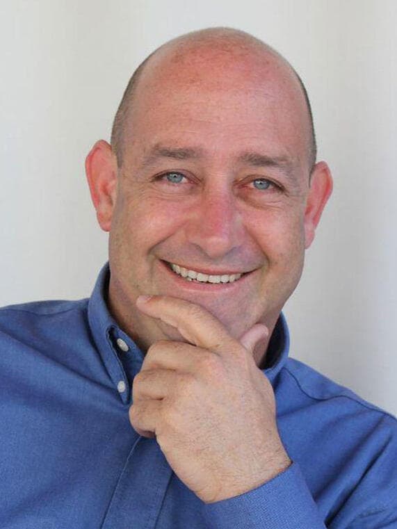 עו"ד אירם גל