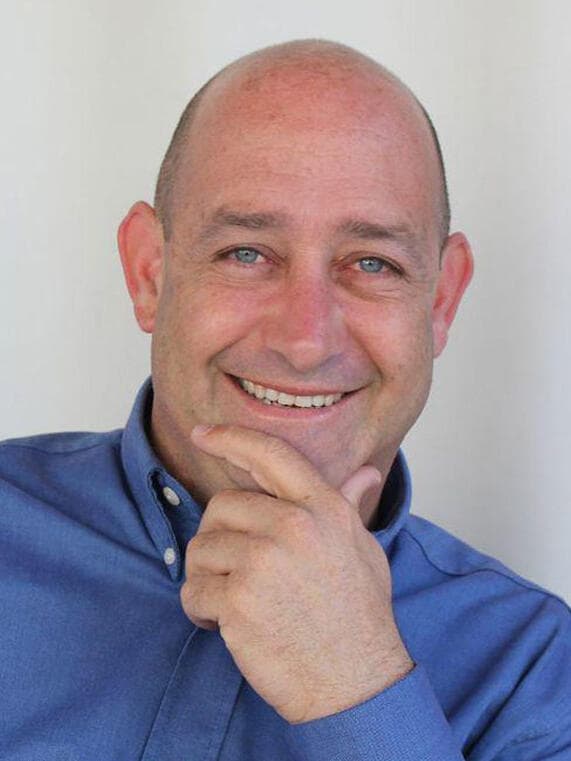 עו"ד אירם גל