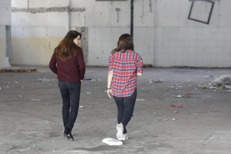 סיוע לבני נוער עם קשיים נפשיים בהשתלבות בקהילה (צילום: שאול גולן) נ' צעירה בעלם