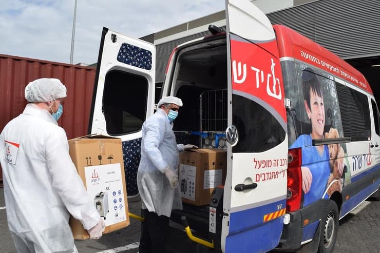 יד שרה מביאה מכונות הנשמה 