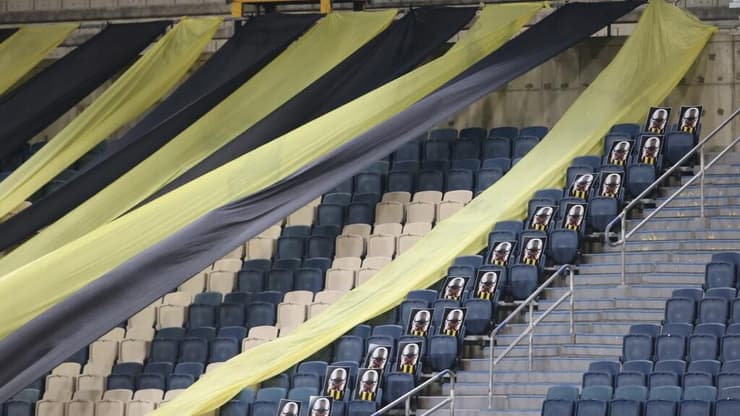 היציעים בטדי לפני המשחק בין בית"ר ירושלים להפועל ב"ש