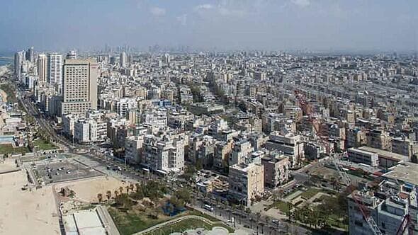 צילום אווירי של בת ים