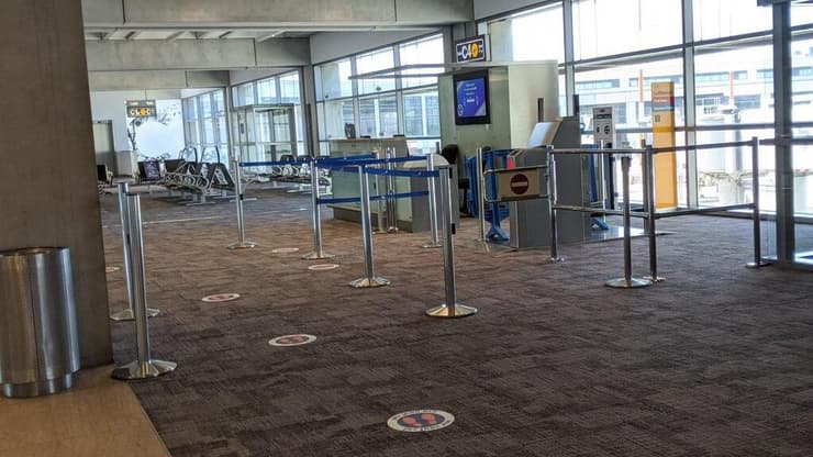 נתב"ג ריק (צילום: גלעד ילון) נראה כאילו לקוח מסרט בדיוני