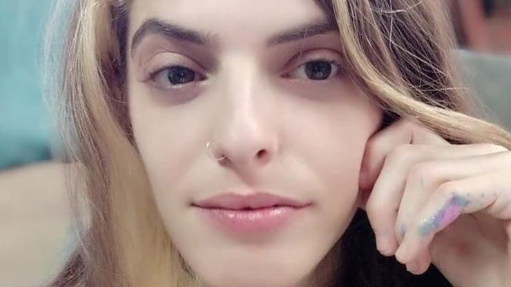 "בגיל 15 אבא שלי החל לפגוע בי מינית". טל נגה טל, בת 32, מרמת גן