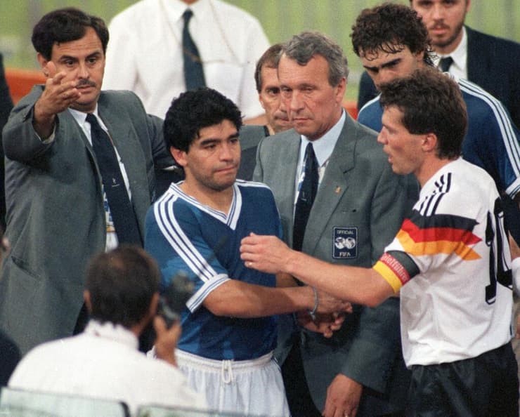 מראדונה בגביע העולם 1990 (צילום: gettyimages) מראדונה בגביע העולם 1990