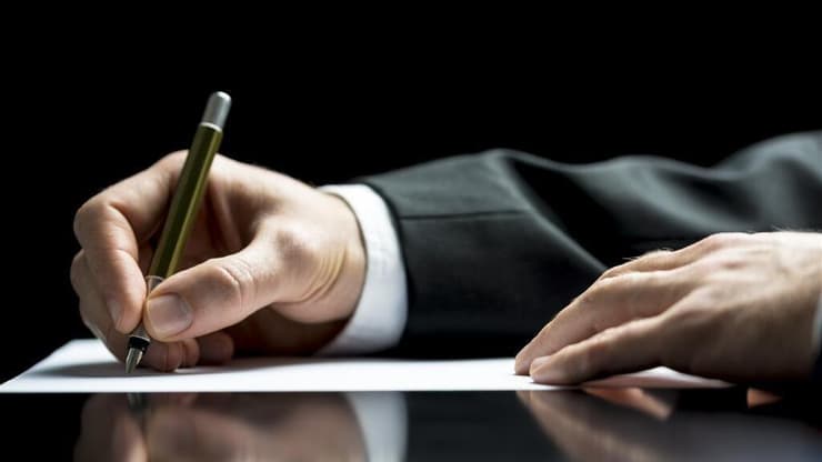 מחלקים רכוש באופן לא שוויוני? תסבירו למה (shutterstock) צוואה ירושה אילוס אילוסטרציה