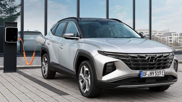 יונדאי טוסון PHEV