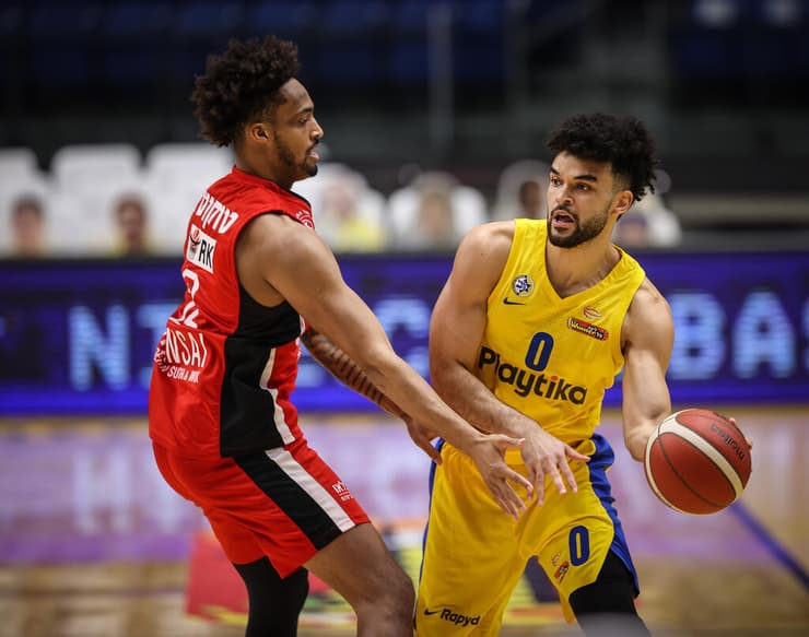 אלייז'ה בראיינט