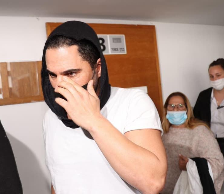 הסתבך מחוץ למגרש. ליאור אסולין בבית המשפט ב-2021 (צילום: ראובן שוורץ) ליאור אסולין בבית המשפט