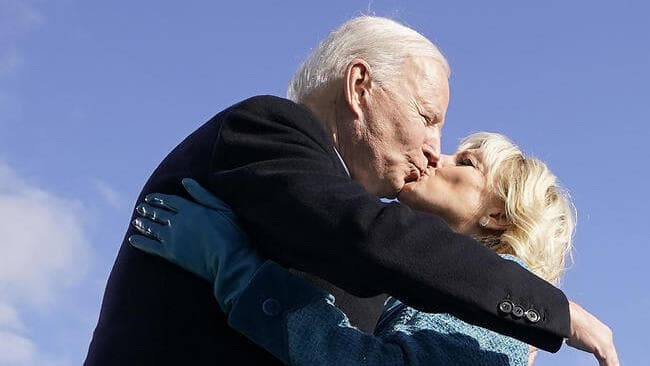 ג'ו וג'יל ביידן. המשפחה שוקלת כעת את אפשרויות הטיפול במחלה