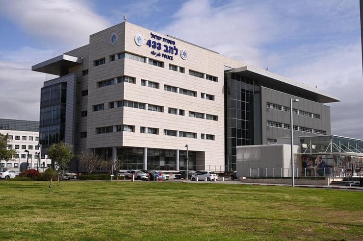 להב 433. התשלום והזכייה במכרזים היו השכר על בניית הבתים (צילום: נדב אבס) להב 433