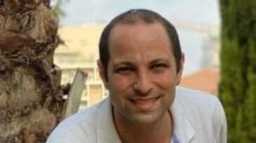 מאיר פרייליכמן. "לילדים קשה להשתמש בנייד בצורה מושכלת ולדעת מתי להניח את הטלפון בצד" מאיר פרייליכמן, מורה מפתח תקווה