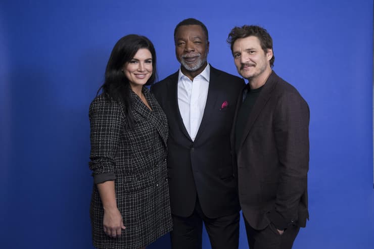 ג'ינה קראנו וחבריה לסדרה "המנדלוריאן"