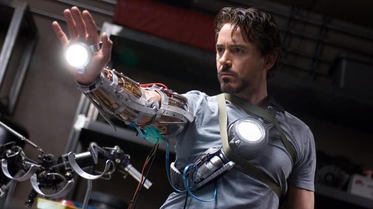 גיים צ'יינג'ר. "איירון מן" (2008)