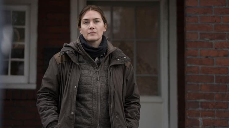 זה נגגמר עם פרס האמי לשחקנית הטובה ביותר. ווינסלט, מתוך "הסודות של איסטאון" (צילום: Michele K. Short/HBO) מתוך "הסודות של איסטאון"