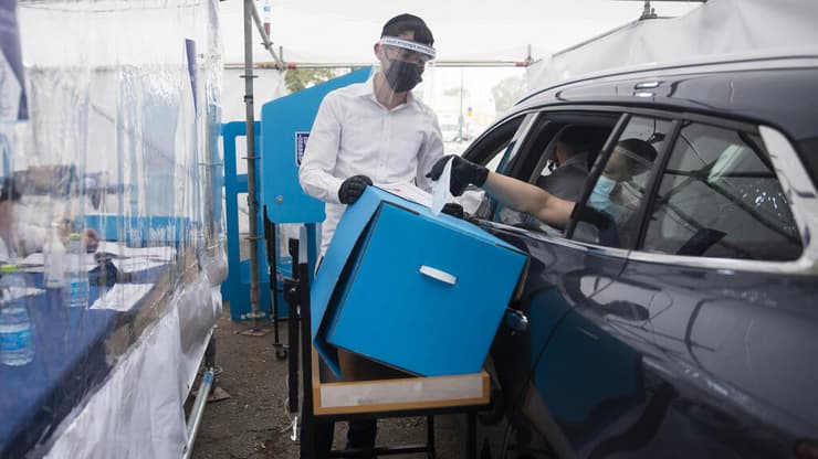 קלפי למבודדים ברמת גן (צילום: gettyimages) קלפי למבודדים ברמת גן