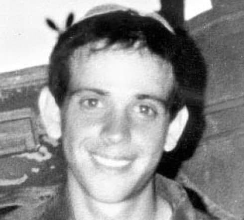 נחשון וקסמן