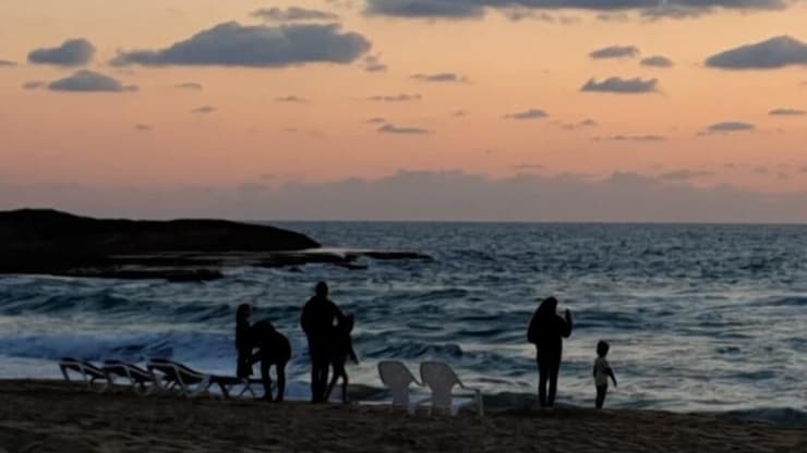 שורה ראשונה לנוף הזה