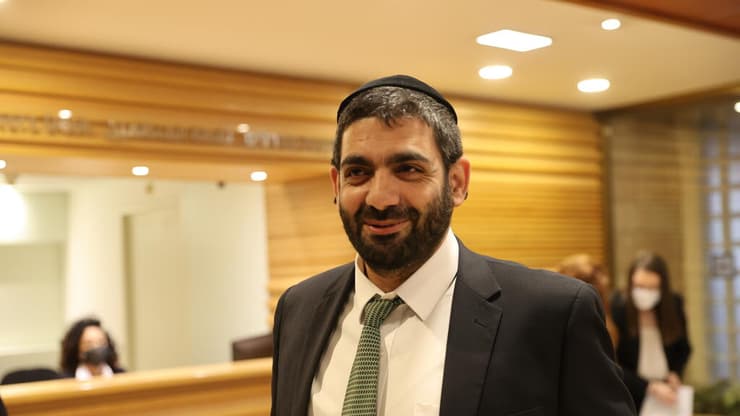 מיכאל מליכאלי בכניסת חברי הכנסת לקראת השבעת הכנסת ה24