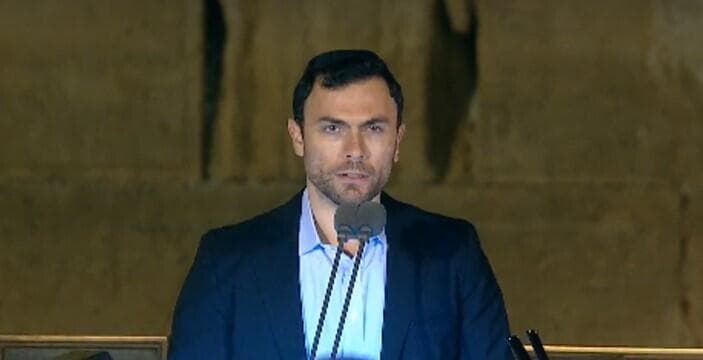 נעם גרשוני (צילום: סנטרל הפקות) טקס ערב יום הזיכרון