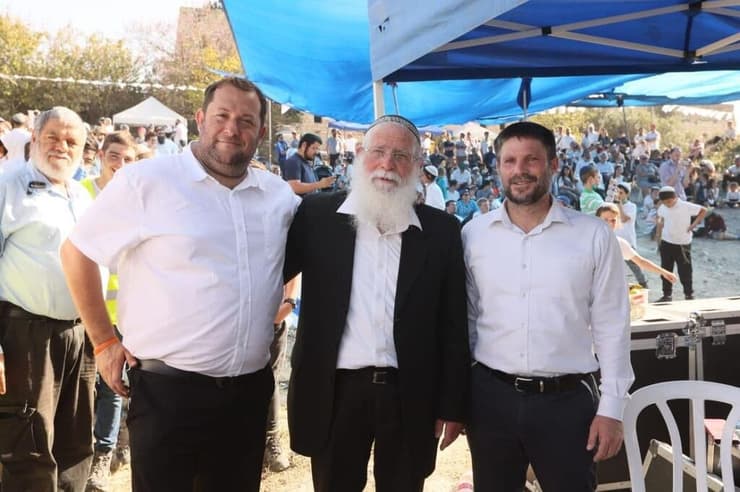 בצלאל סמוטריץ, הרב אליקים לבנון ויוסי דגן בישוב שא-נור בצפון השומרון