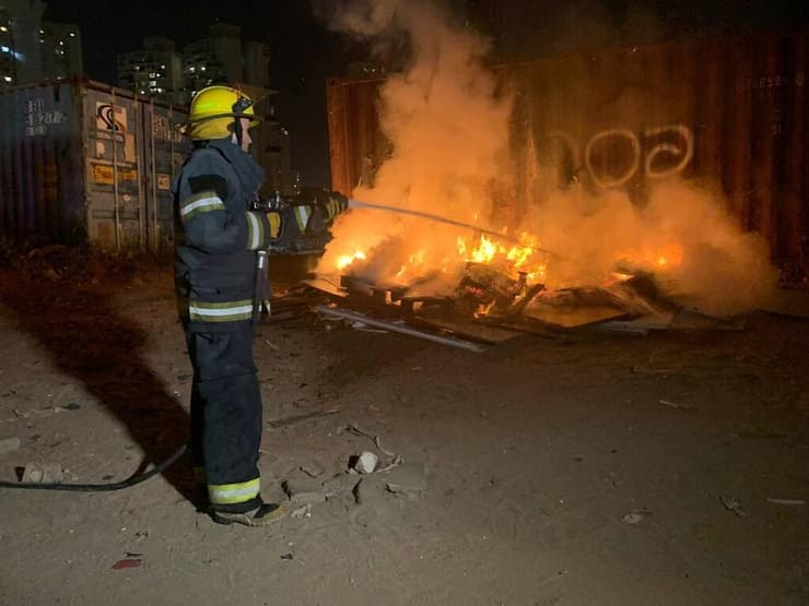 סיבוב כיבוי שריפות בל"ג בעומר בבני ברק