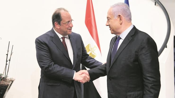 נתניהו ועבאס כאמל ב-2021 (צילום: עמוס בן גרשום, לע"מ) עבאס כאמל עם בנימין נתניהו