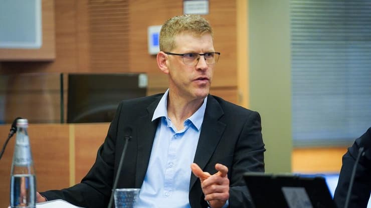 החשב הכללי יהלי רוטנברג (צילום: נועם מושקוביץ דוברות הכנסת) החשב הכללי יהלי רוטנברג