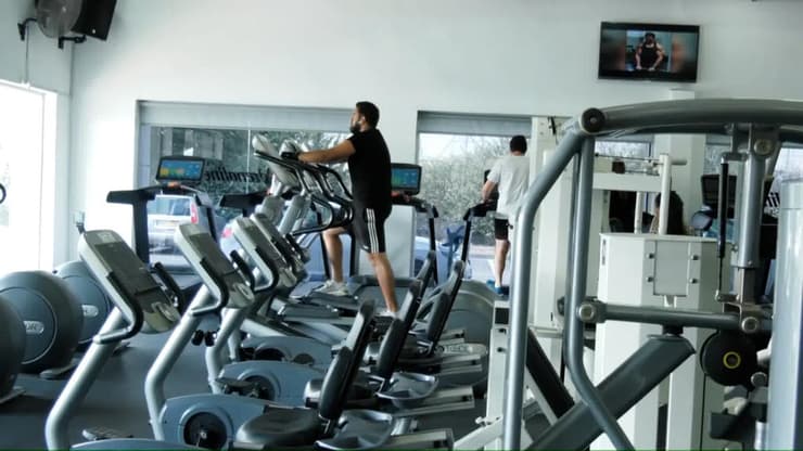 חדר כושר הוא "לא מותרות. חיוני לבריאות הנפשית" (צילום: שמיר אלבז) מדינת ישראל חוזרת למגבלות התו הירוק