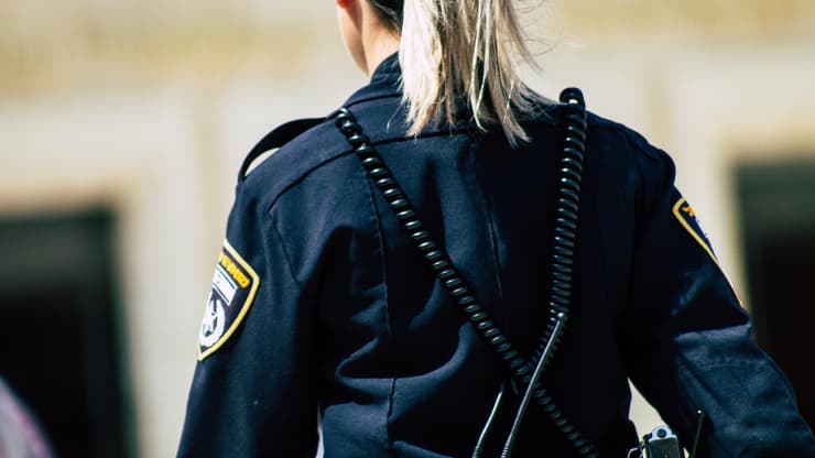 נטלי הורשעה בתקיפה, לא לקחה אחריות - וממשיכה לשרת במשטרה. אילוסטרציה (צילום: shutterstock) משטרה