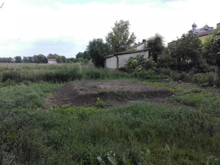 קבר האחים שהתגלה בפולין