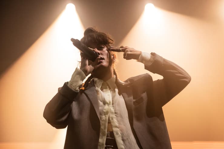 נגה ארז (צילום: רז גרוס) נגה ארז