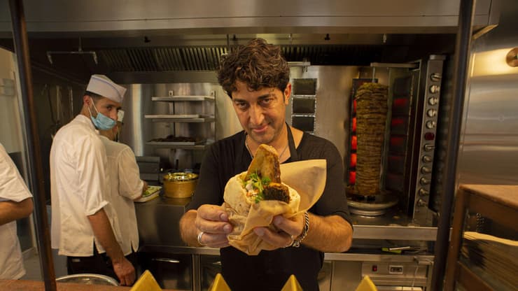 אריק רוזנטל, הקוסם שרונה מרקט