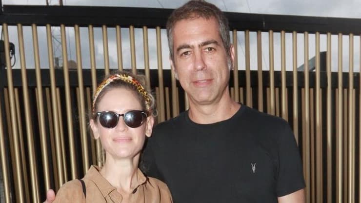 "עם מי אני אדבר בלילה אחרי הצגה אם לא עם יהלי?". עדי גילת ויהלי סובול (צילום: ענת מוסברג) השקת אלבום אסף אמדורסקי