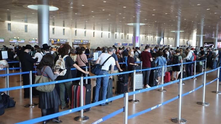 נתב"ג (צילום: מוטי קמחי) עומסים בנתב"ג