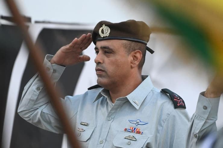 תמיר ידעי עם הרמטכל בטקס מפקד זרוע היבשה