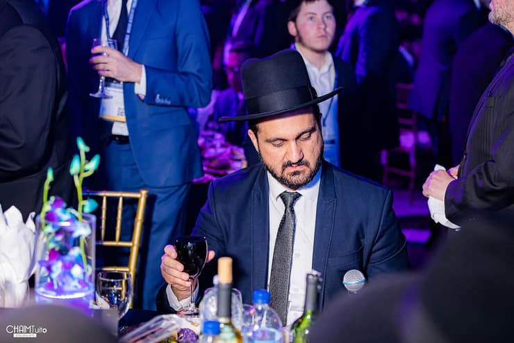 הרב יהודה גרמי, רבה הראשי של איראן (צילום: חיים טויטו) כובד ב"זימון": הרב יהודה גרמי, רבה הראשי של איראן