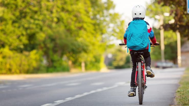 ילד אופניים אילוס אילוסטרציה