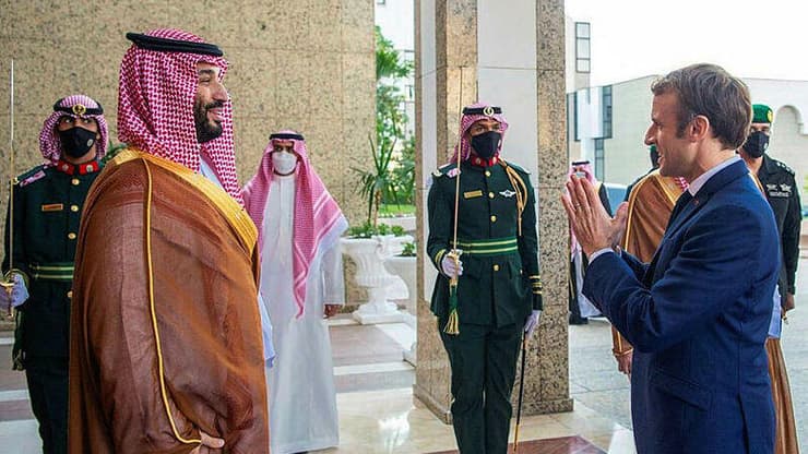 נשיא צרפת עמנואל מקרון ביקור סעודיה יורש העצר מוחמד בן סלמאן