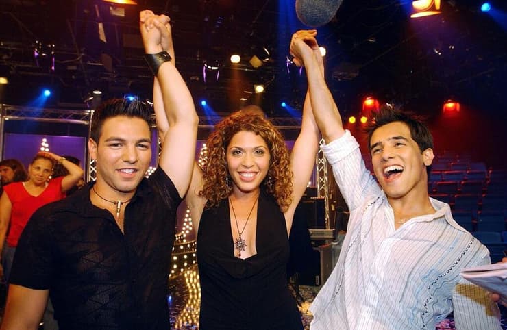 עדי כהן בגמר "כוכב נולד 2", עם הראל סקעת והראל מויאל (צילום: אלי דסה) הראל מויאל בגמר 'כוכב נולד 2', עם הראל סקעת ועדי כהן