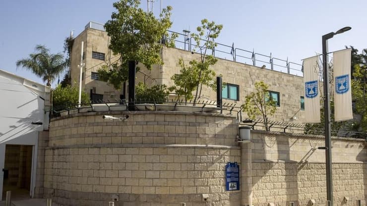 מעון ראש הממשלה ברחוב בלפור בירושלים, לפני תחילת השיפוצים המצור הוסר מבלפור