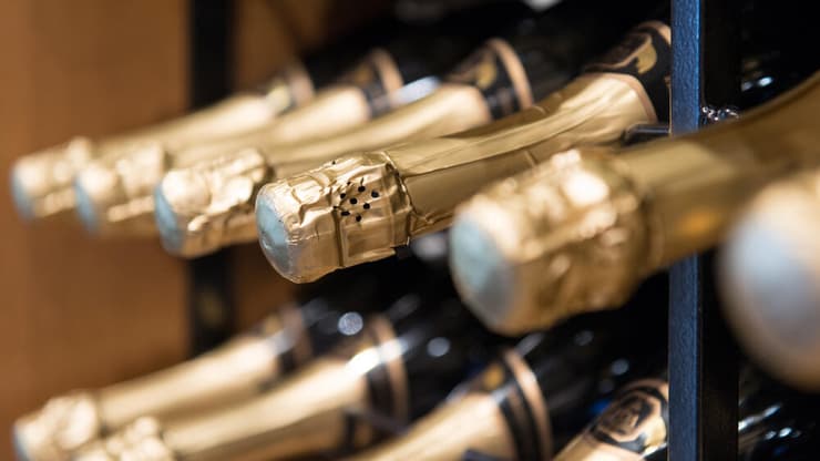 יינות מבעבעים