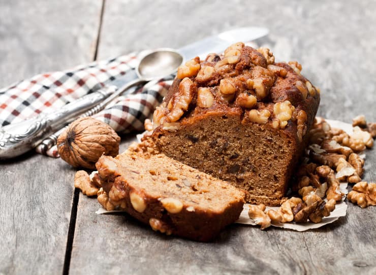 עוגת תמרים ואגוזים מאפה נאמן