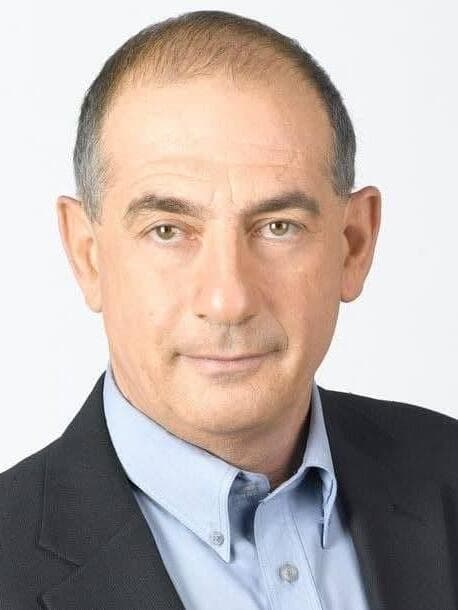 יוסי חביליו