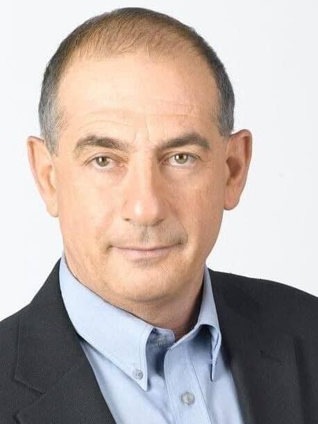 יוסי חביליו
