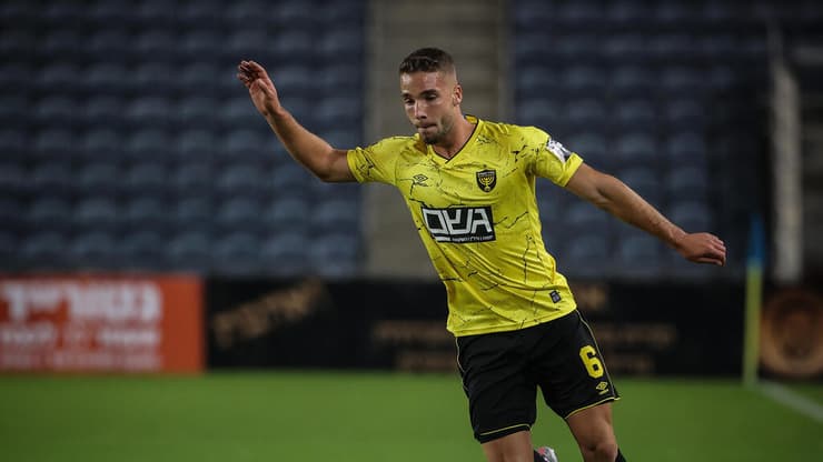 חוזר הביתה. אביאל זרגרי (צילום: עוז מועלם) אביאל זרגרי