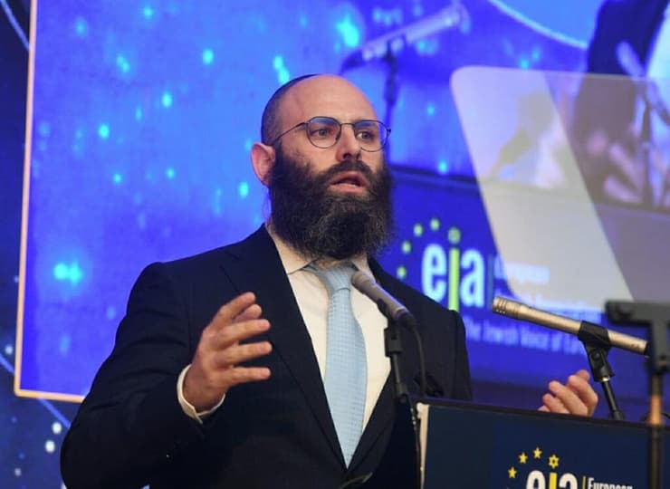 הרב מנחם מרגולין