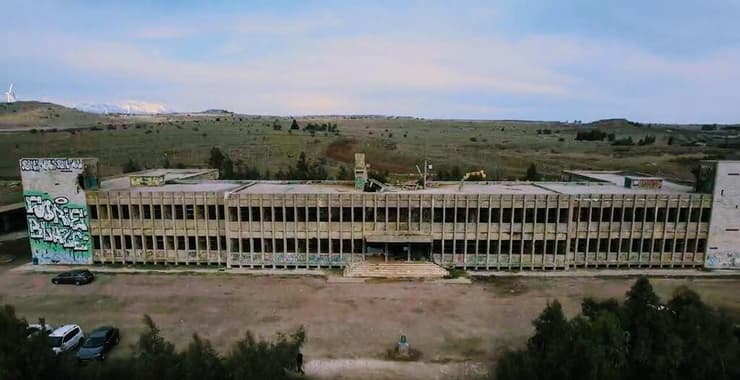 בניין החזית הסורית ברמת הגולן